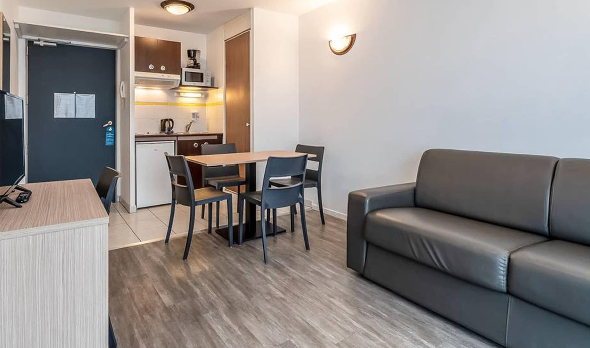 Comfort Aparthotel Les Hauts D'Annecy Ngoại thất bức ảnh