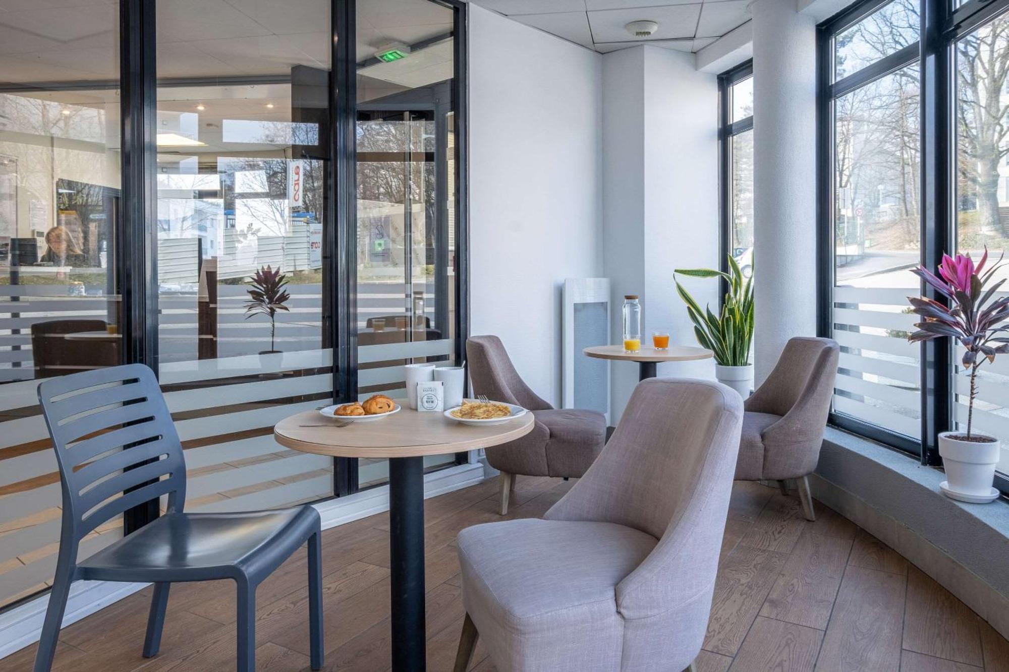 Comfort Aparthotel Les Hauts D'Annecy Ngoại thất bức ảnh