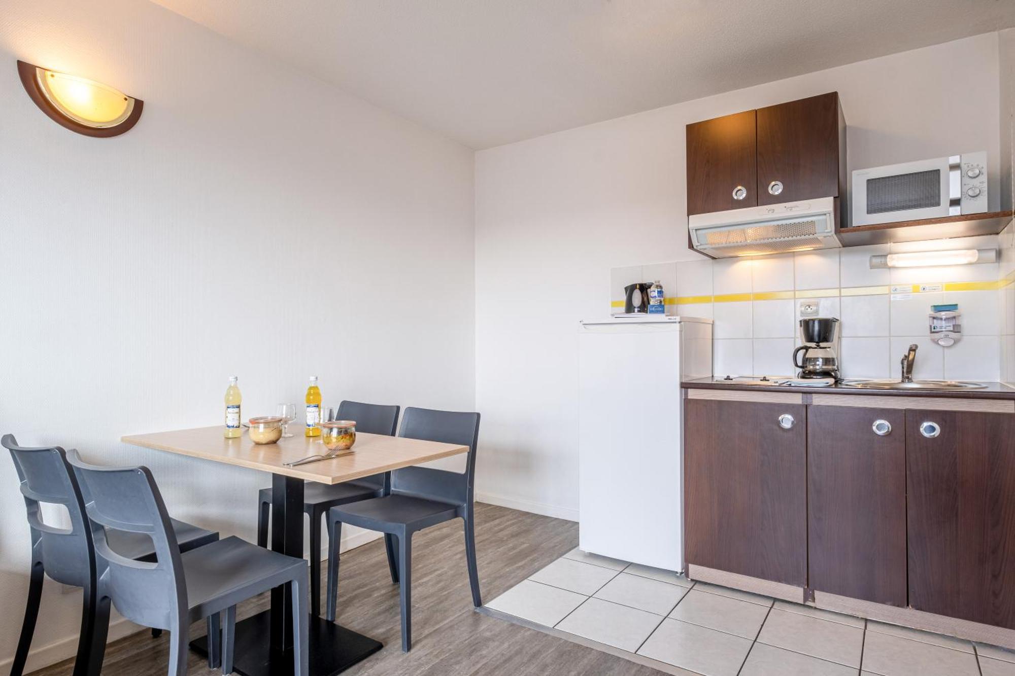 Comfort Aparthotel Les Hauts D'Annecy Ngoại thất bức ảnh