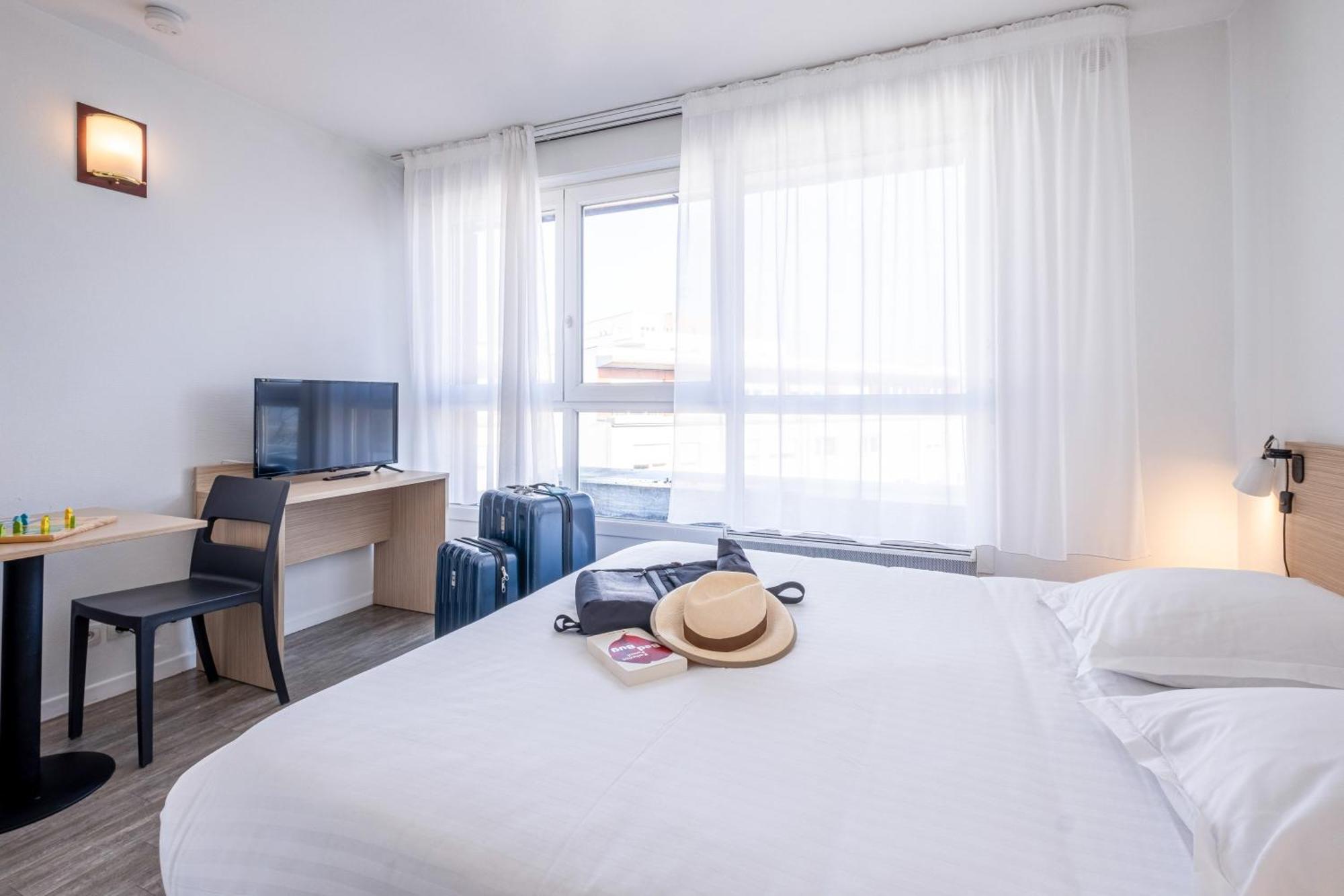 Comfort Aparthotel Les Hauts D'Annecy Ngoại thất bức ảnh