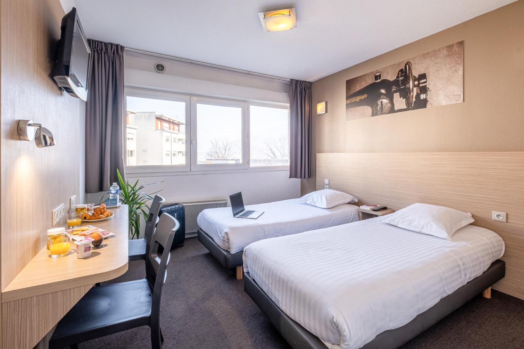 Comfort Aparthotel Les Hauts D'Annecy Ngoại thất bức ảnh